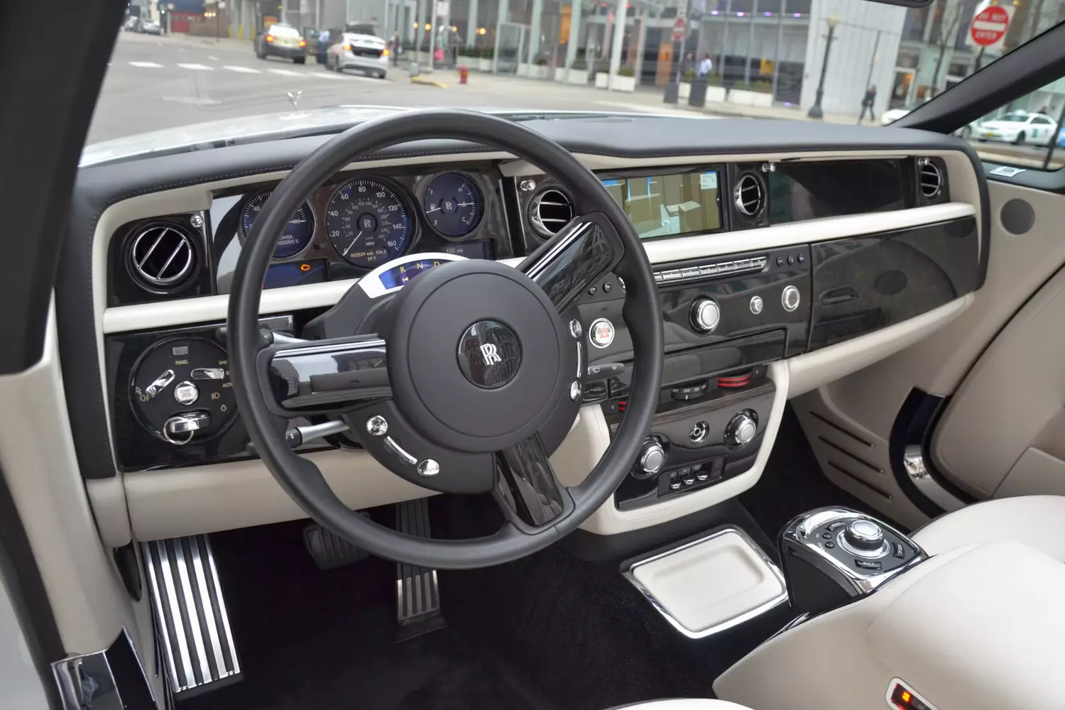 Rolls Royce Drophead Interior Rolls Royce Drophead Cabin