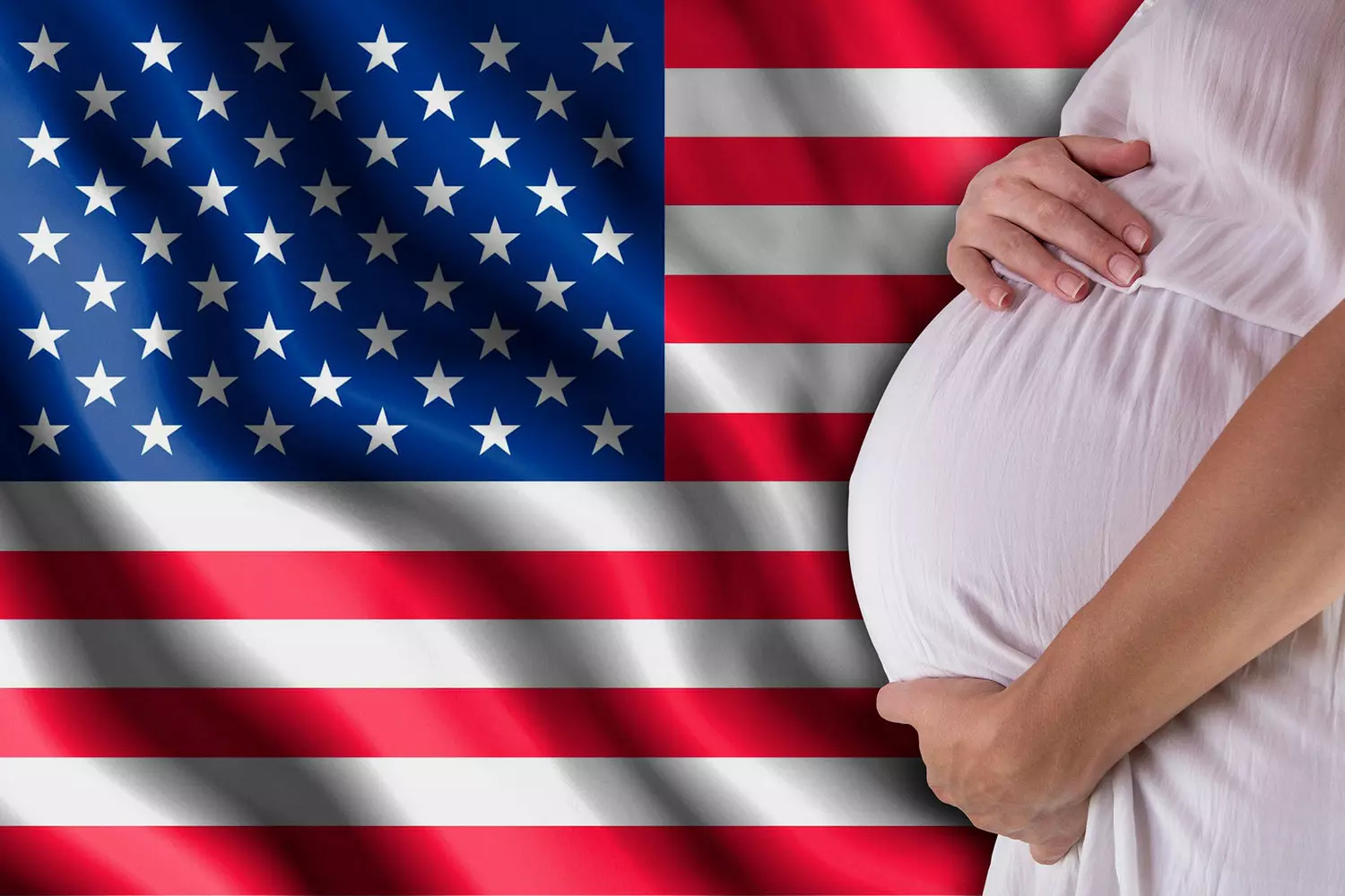 Childbirth in the USA – Birthright Citizenship and Medical Services in Miami A pregnant woman against the backdrop of the U.S. flag – childbirth in America and obtaining citizenship by birth