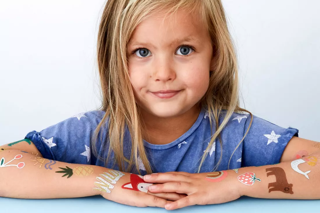 Face painting and tattoos at children's parties in Miami Face painting and tattoos at children's parties in Miami — American Butler