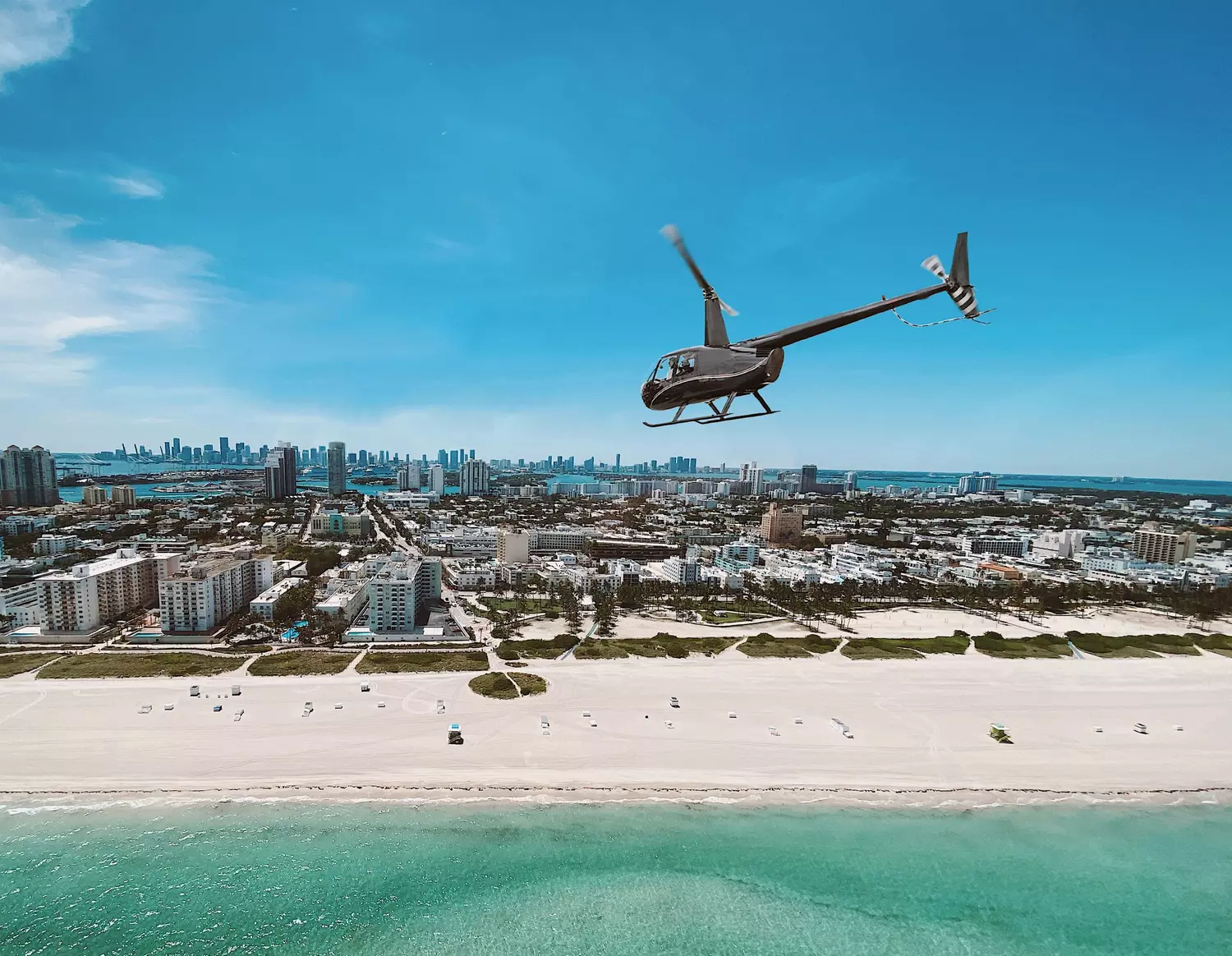 Полёт на вертолёте над Майами: эксклюзивные авиапутешествия в США Эксклюзивные туры в США — незабываемые впечатления с American Butler