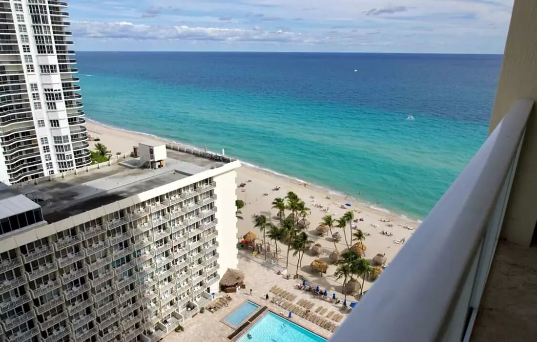 Apartment #2006 for rent in La Perla, Sunny Isles Beach Apartment #2006 for rent in La Perla, Sunny Isles Beach