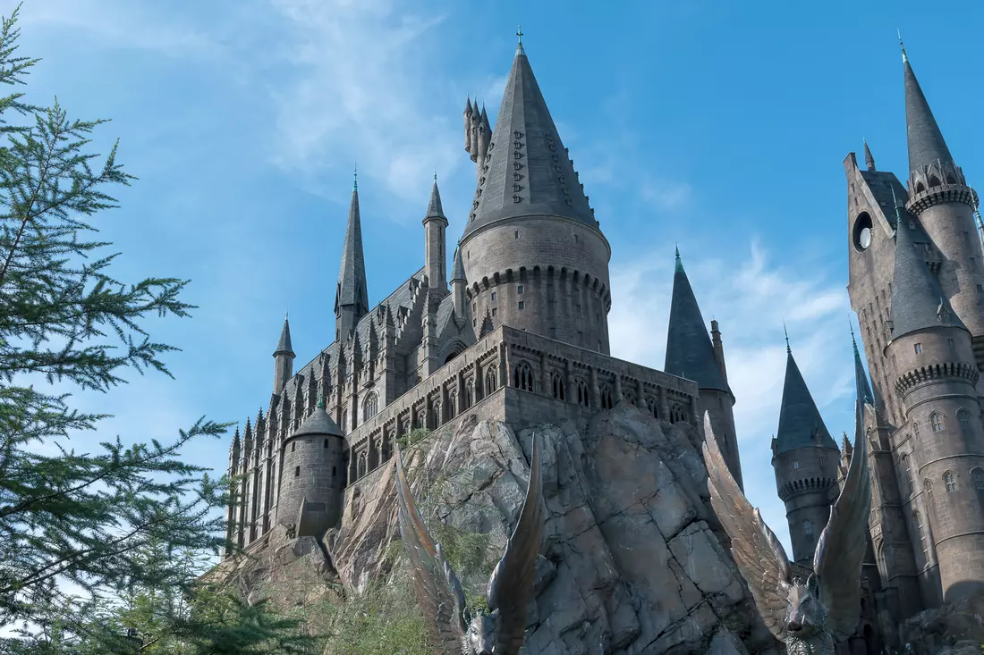 Photo of the castle from The Wizarding World of Harry Potter at the Islands of Adventure theme park in Orlando Photo of the castle from The Wizarding World of Harry Potter at the Islands of Adventure theme park in Orlando