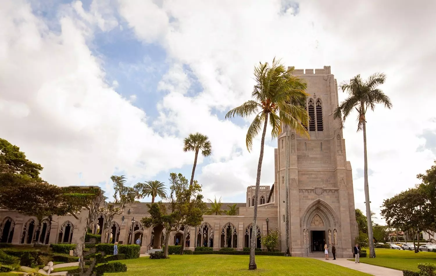Facade of Bethesda-By-The-Sea Church Exterior view of Bethesda-By-The-Sea Church in Palm Beach