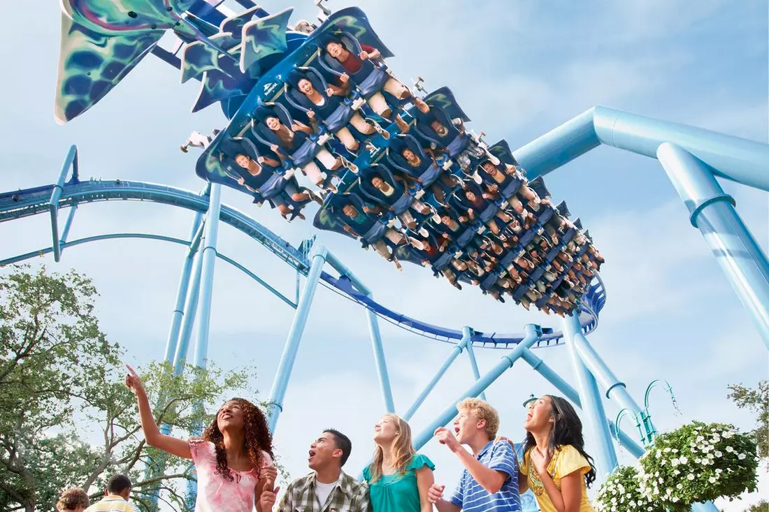 High-speed roller coasters at SeaWorld Orlando — adrenaline with a splash Thrilling roller coasters at SeaWorld Orlando with ocean-themed design