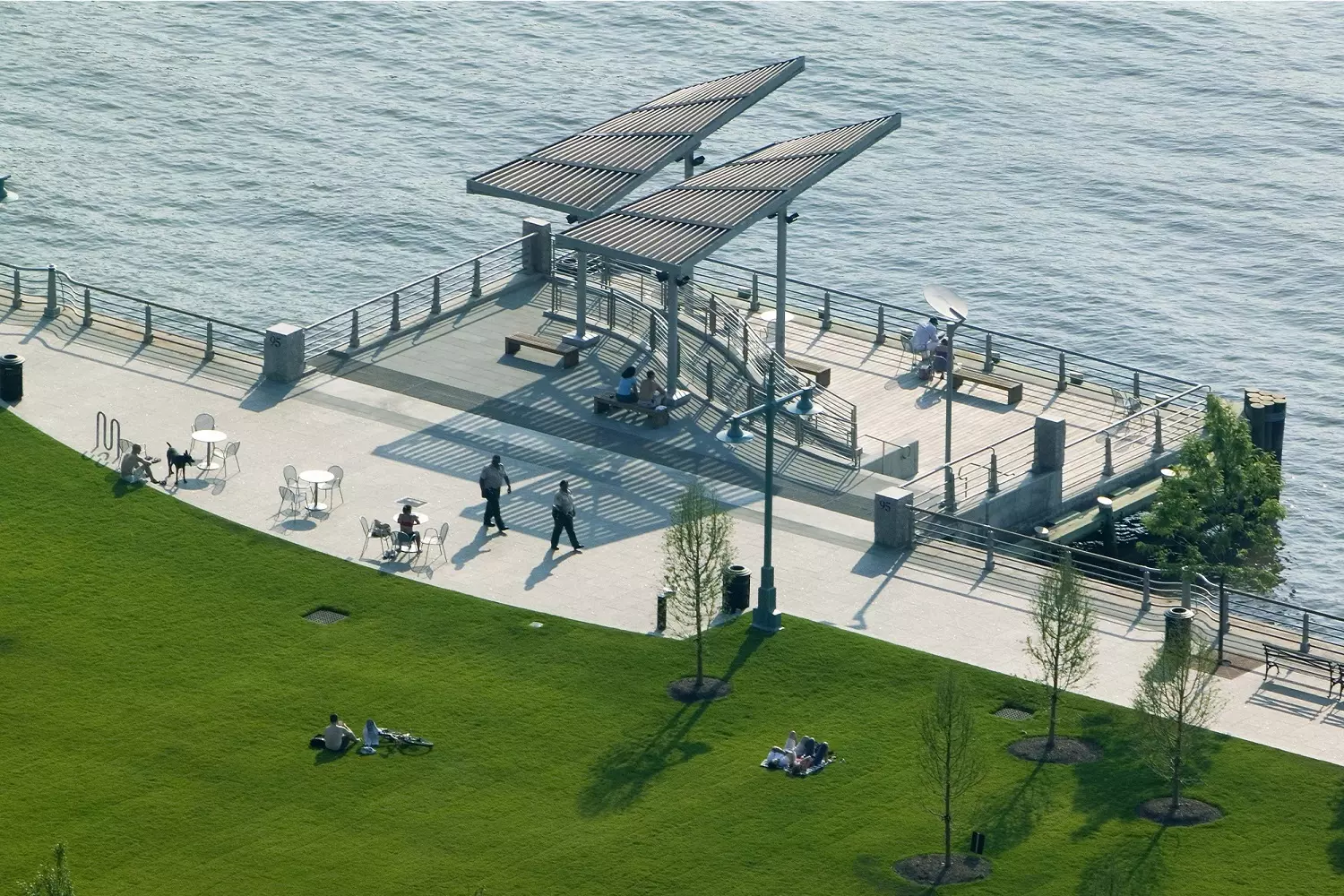 Art installation in Hudson River Park Contemporary sculpture in Hudson River Park