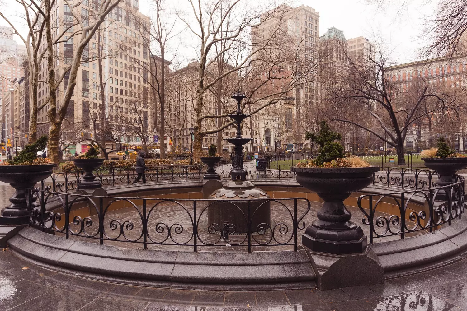 Landmarks of Madison Square: The Fountain Fountain in Madison Square Park during autumn