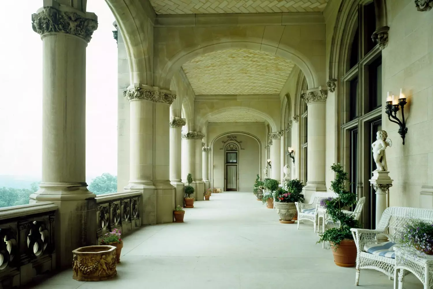 Lavish architecture of Biltmore Estate Architectural details of Biltmore Estate