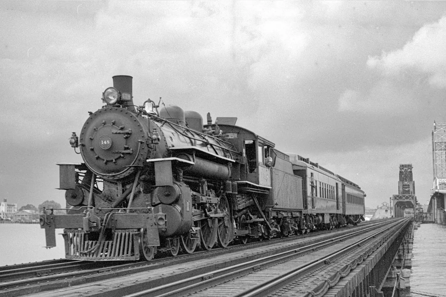 Locomotive #148 crosses the St. Johns River, 1932 Steam locomotive #148 pulls a local train across the St. Johns River in Jacksonville, Florida, August 1, 1932
