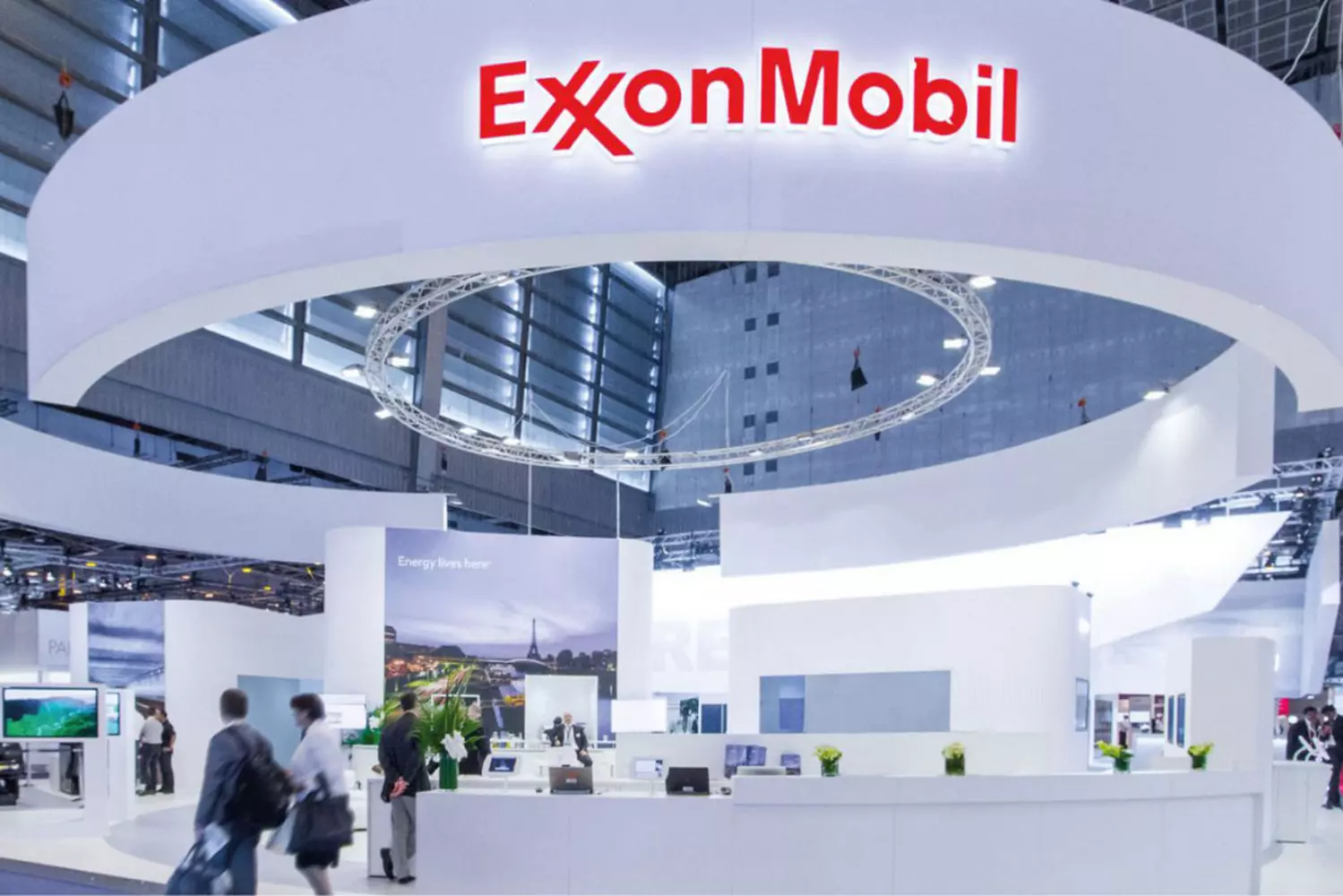 ExxonMobil Headquarters: The Nerve Center of a Global Energy Giant Modern corporate office building of ExxonMobil, one of the world's largest oil and gas companies, featuring sleek architecture and the company logo