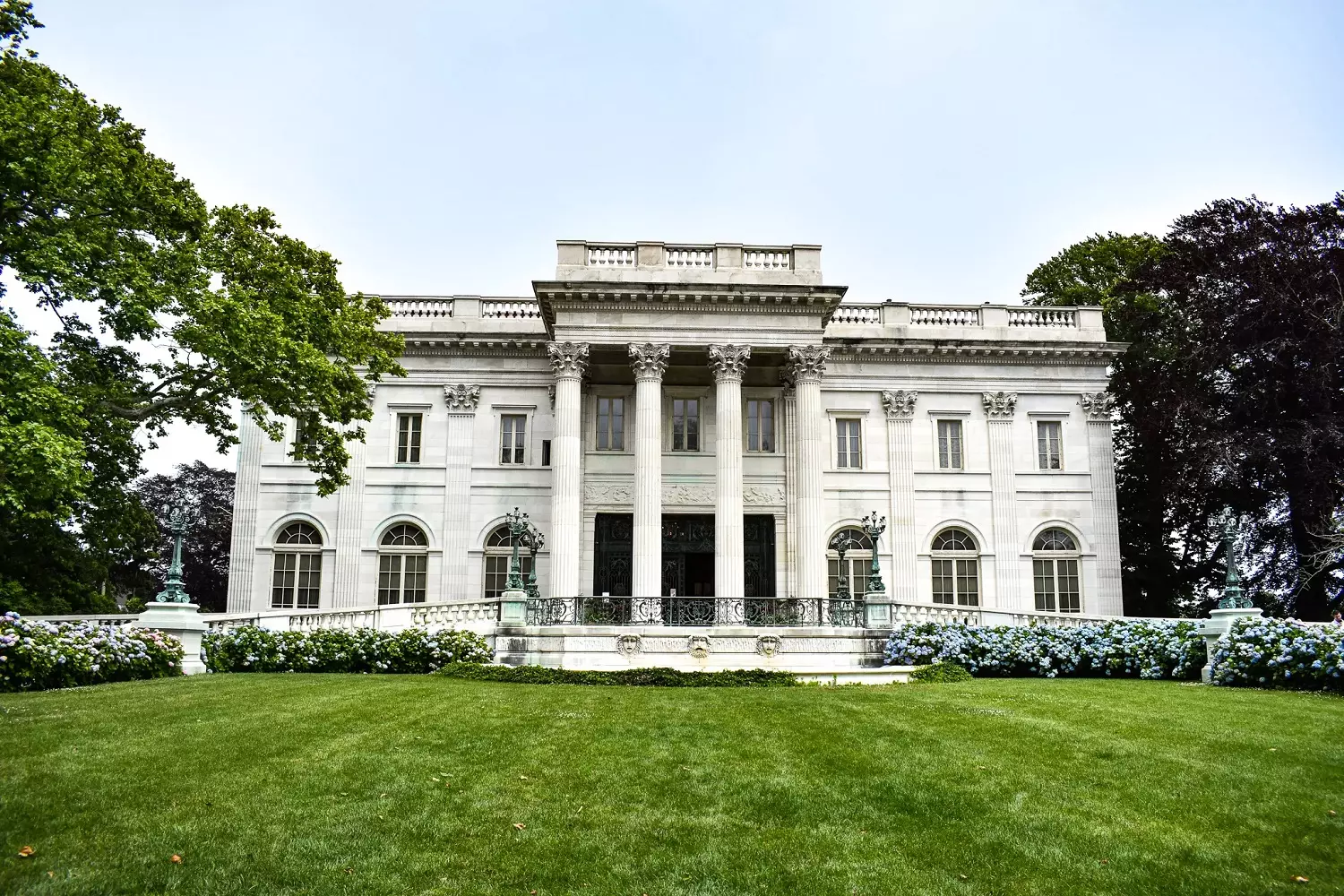 Marble House — a marble palace in Newport View of Marble House, built for the Vanderbilt family