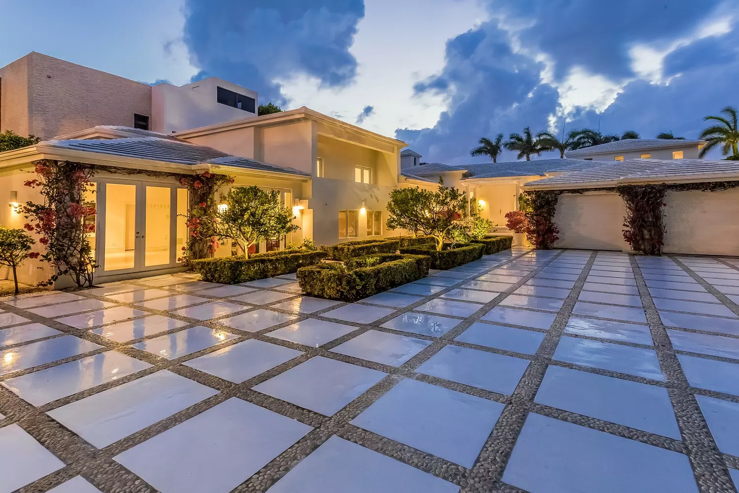 Shakira's Mansion in Miami Shakira's House in Prestigious Miami Beach Area