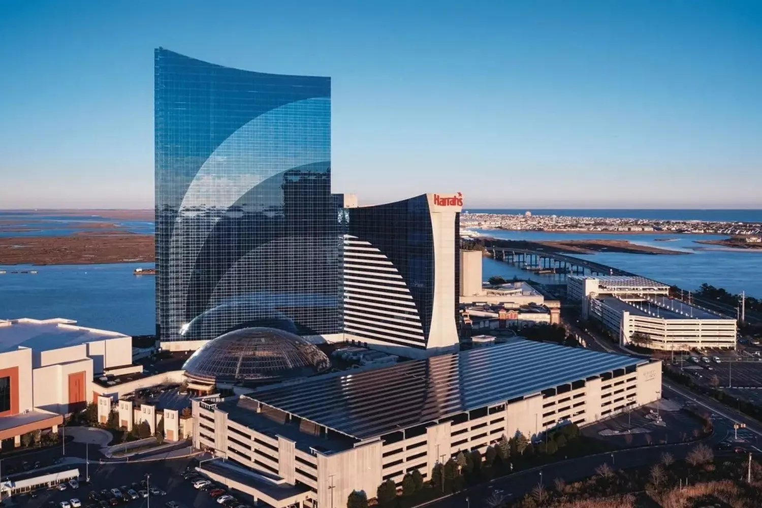 Harrah’s Resort Casino Harrah’s Resort Casino with its vibrant exterior and welcoming entrance