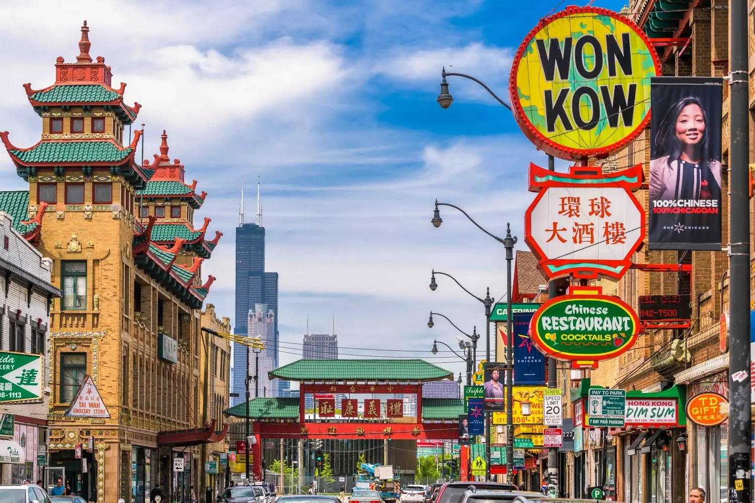 Chicago Chinatown — A Cultural Landmark with Traditional Chinese Architecture View of Chicago Chinatown with traditional Chinese architecture and street life