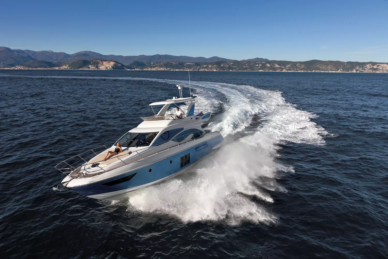 54′ Azimut Atlantis — Аренда яхт в Майами 54′ Azimut Atlantis — Аренда яхт в Майами