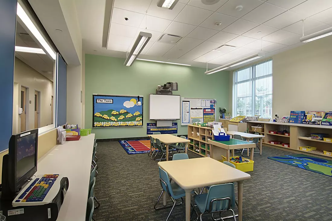 slider - American Butler