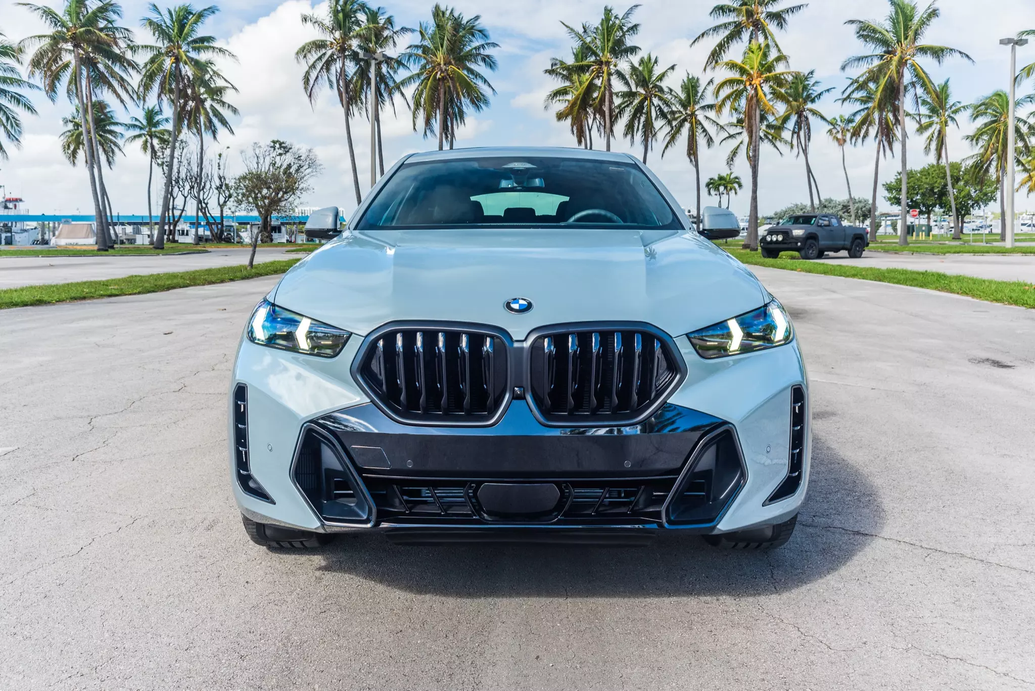 slider - American Butler