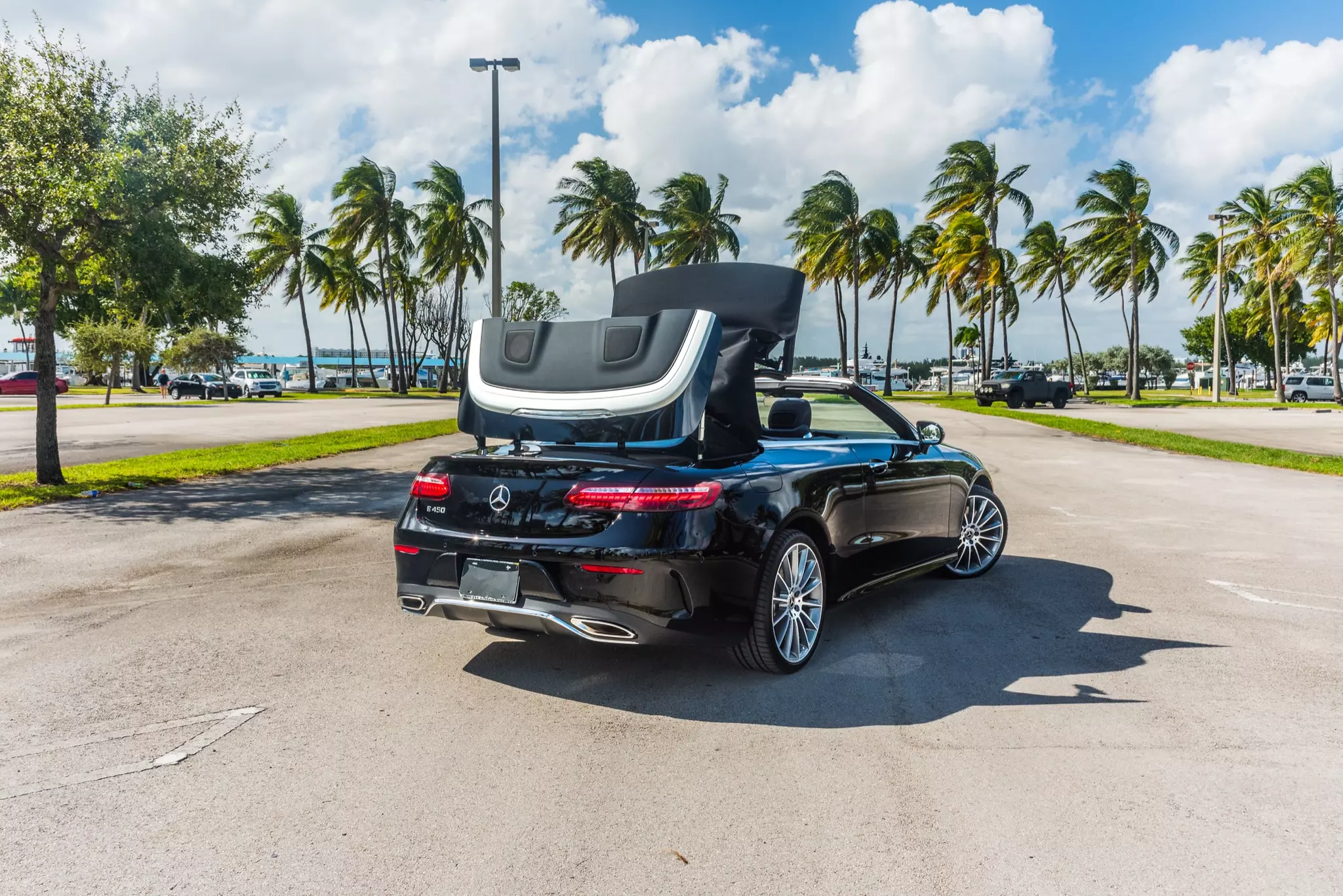 slider - American Butler