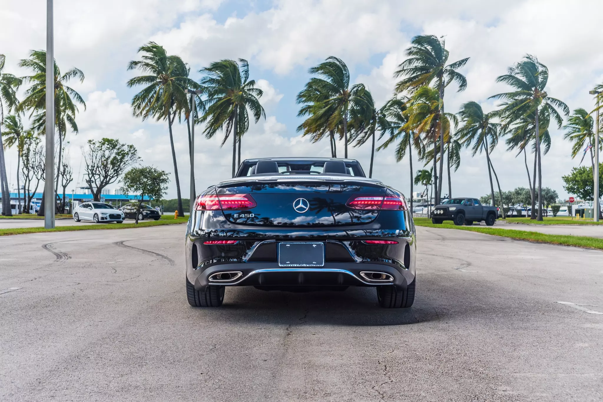 slider - American Butler