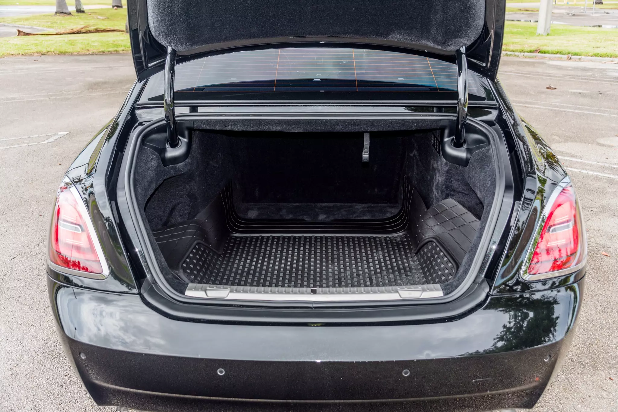 slider - American Butler