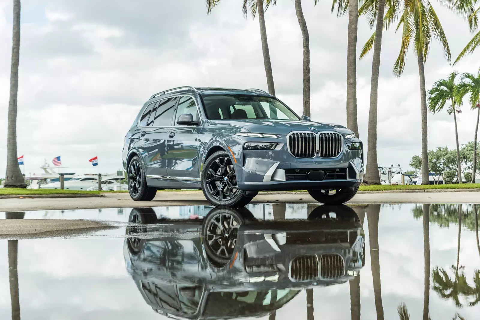 slider - American Butler