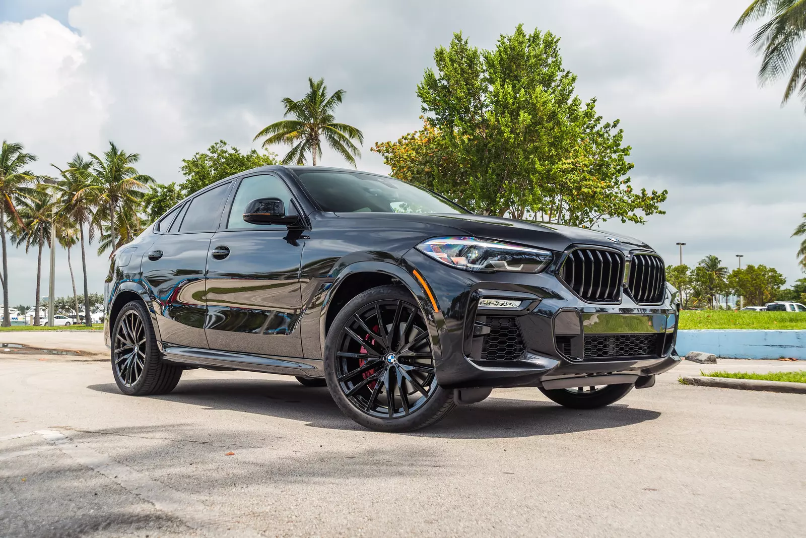 slider - American Butler