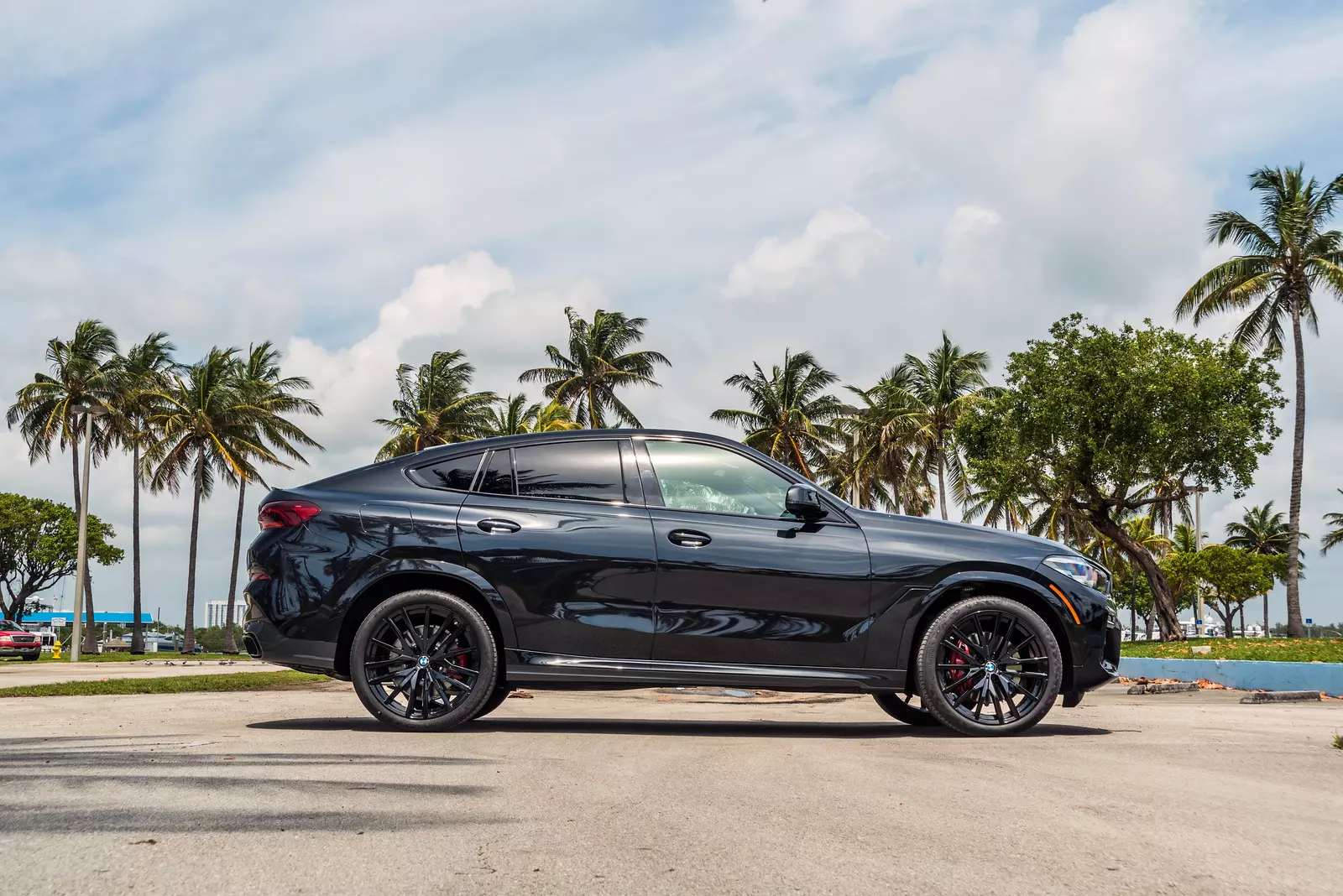 slider - American Butler