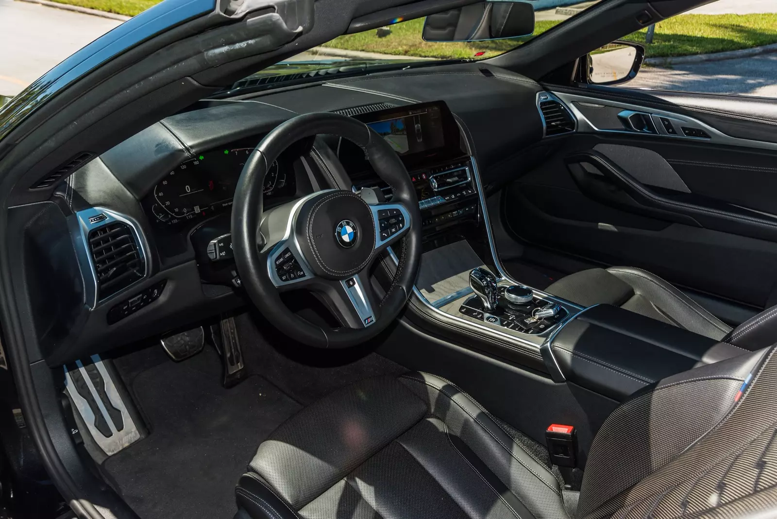 slider - American Butler