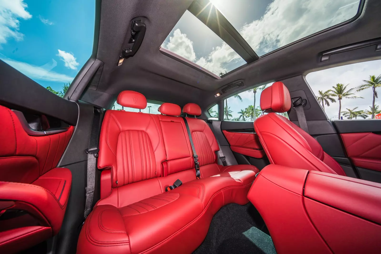 slider - American Butler