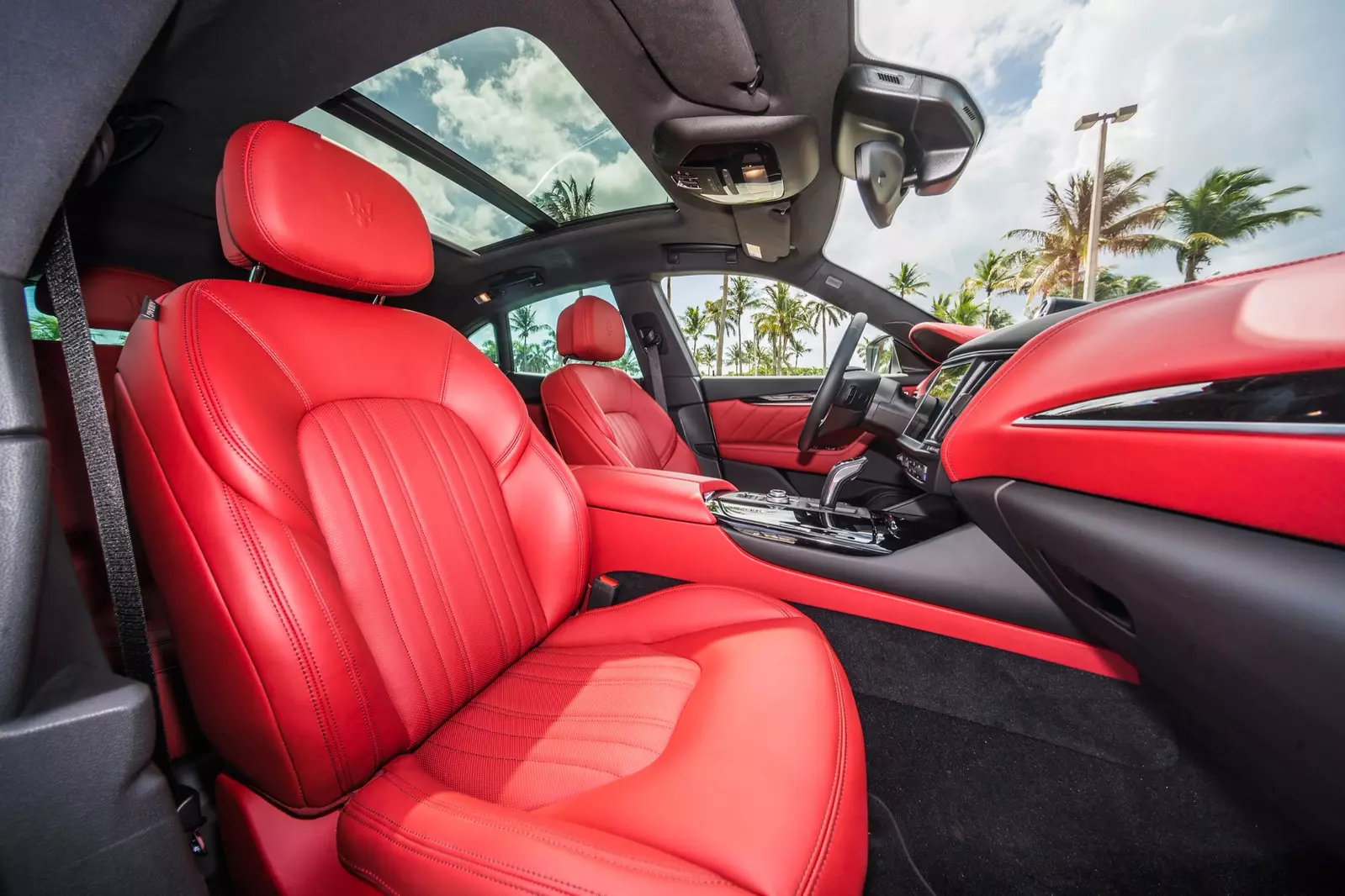 slider - American Butler