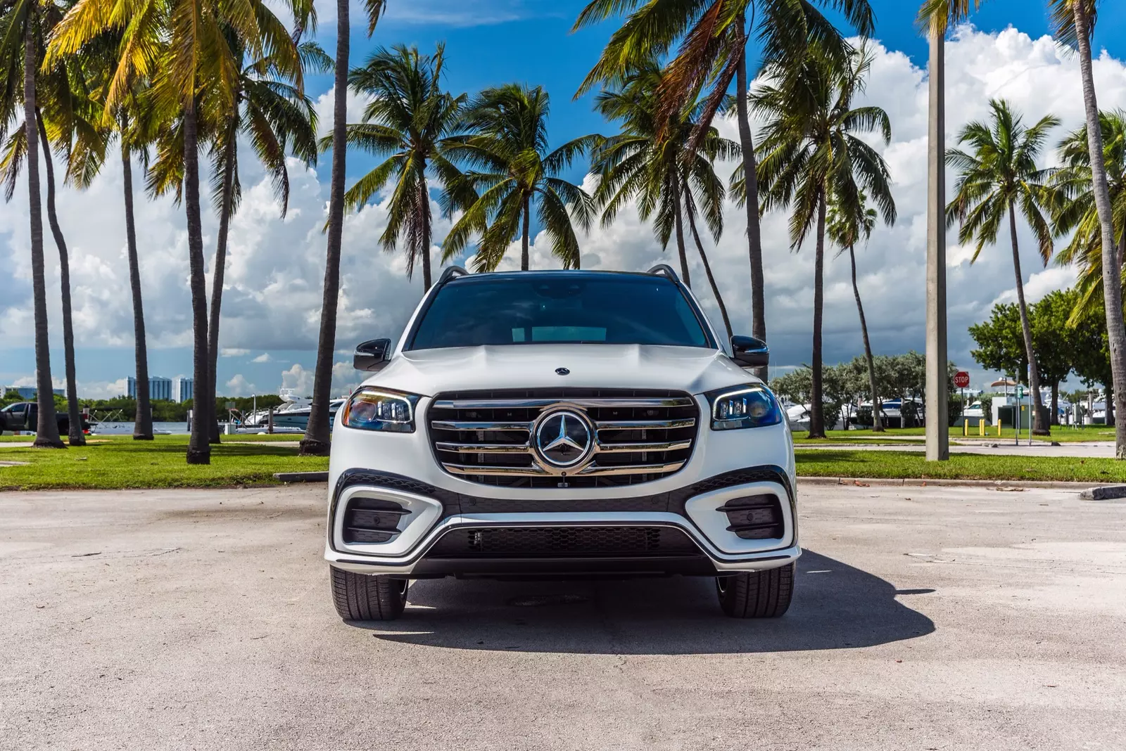 slider - American Butler