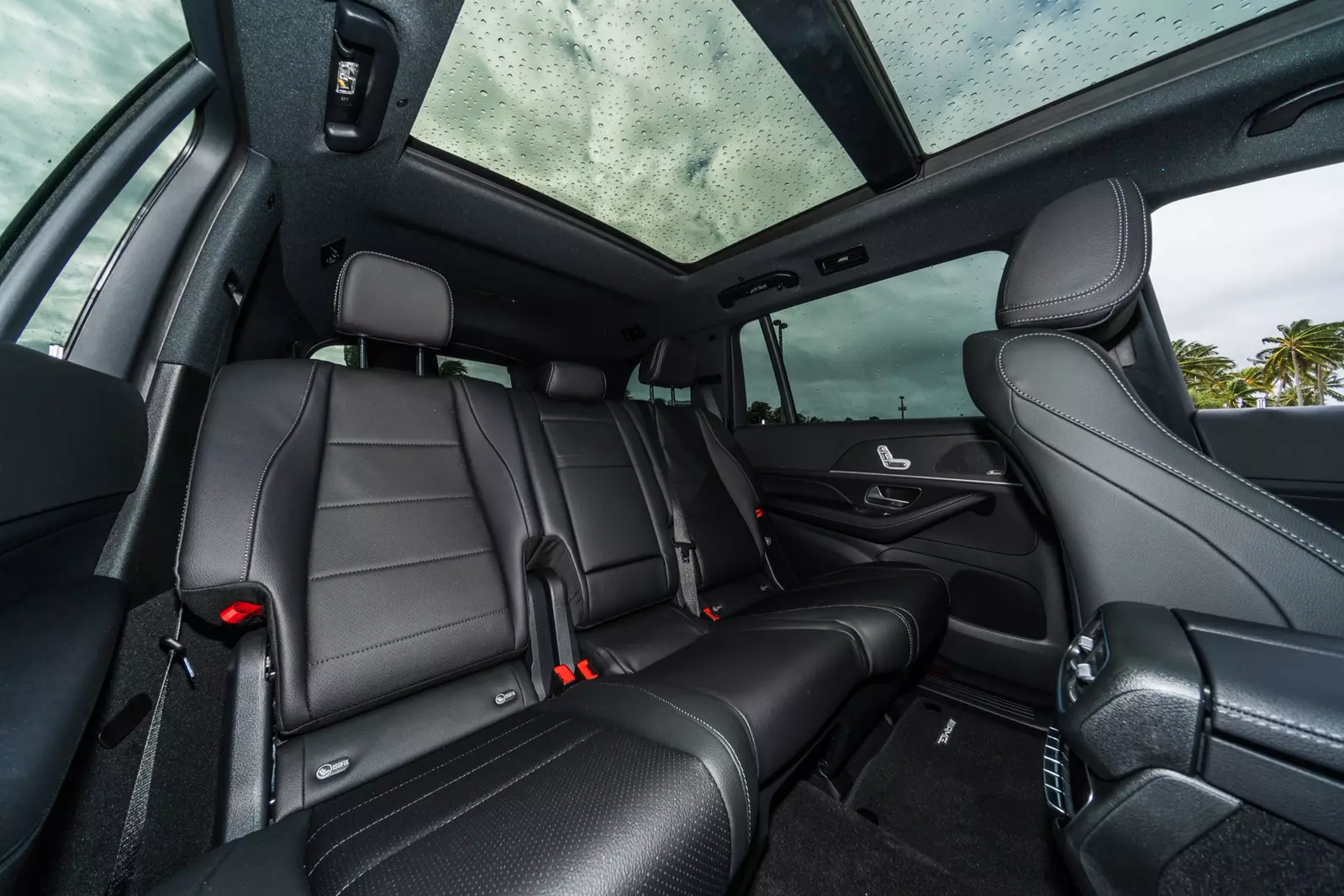 slider - American Butler