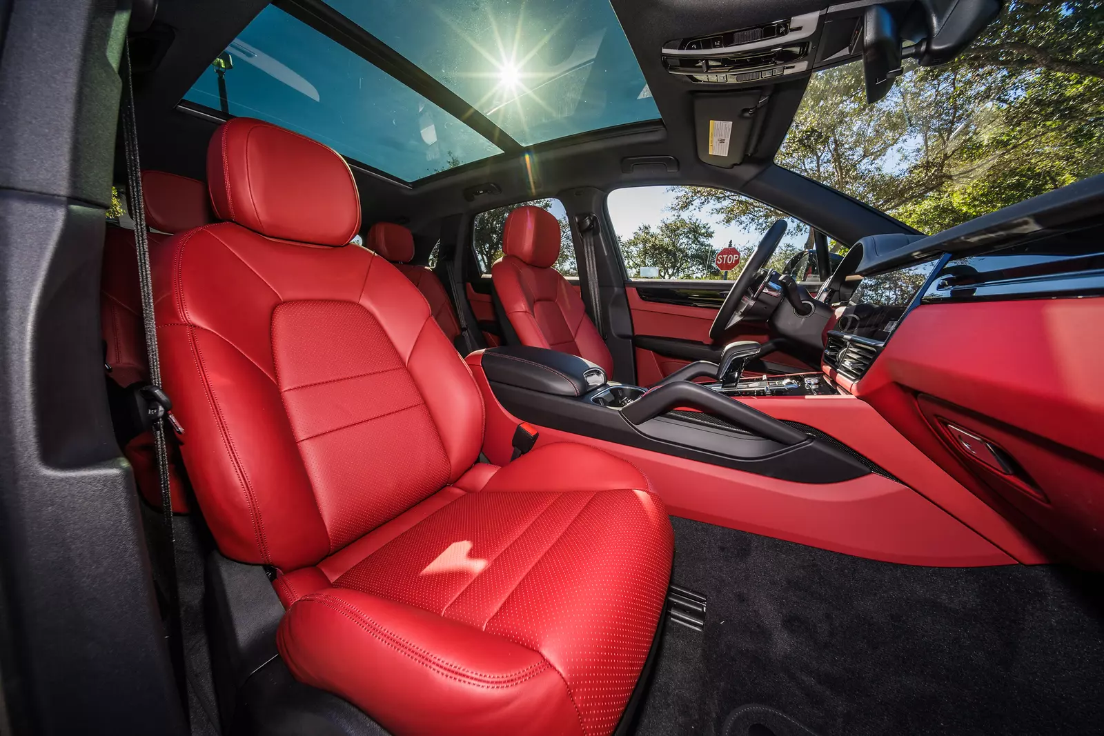 slider - American Butler