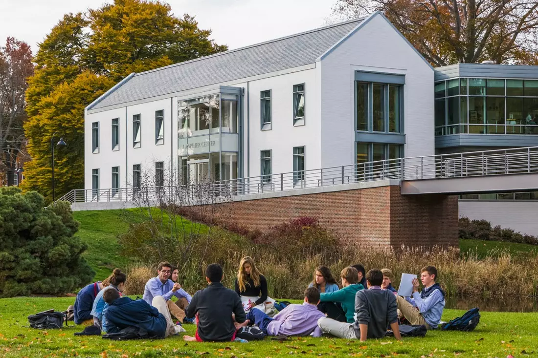 slider - American Butler