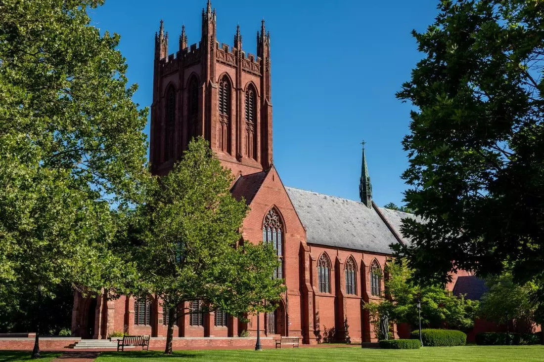 Главное здание кампуса St. Paul's School Кампус St. Paul's School в Конкорде, Нью-Гэмпшир