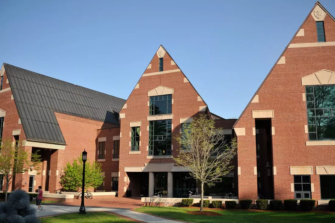 slider - American Butler