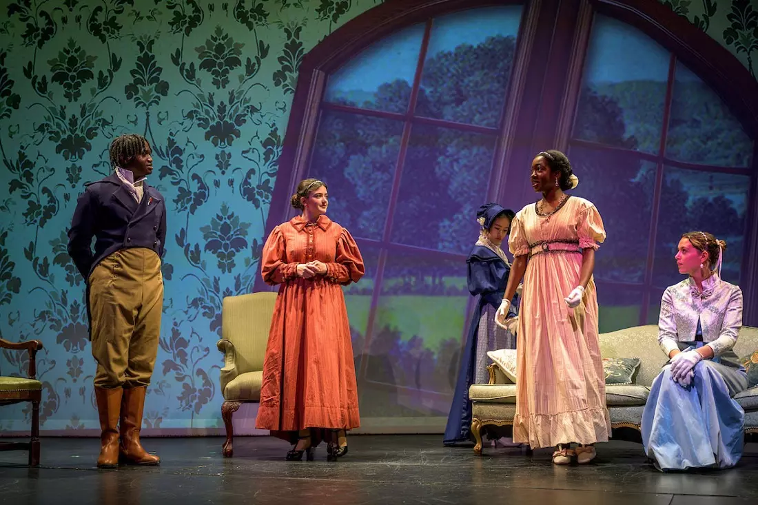 slider - American Butler