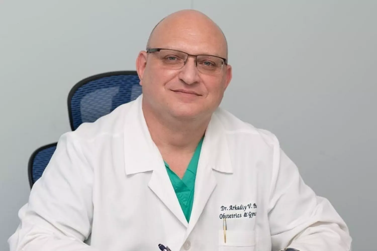 Аркадий Пурыгин — акушер-гинеколог в Майами - American Butler
