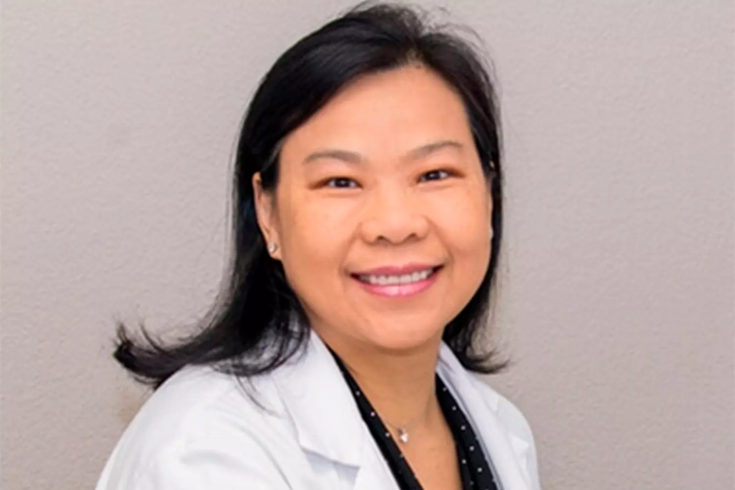 Роды в Майами с доктором Алисией Эйкон - American Butler