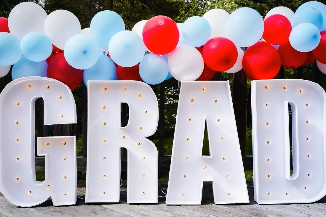 slider - American Butler