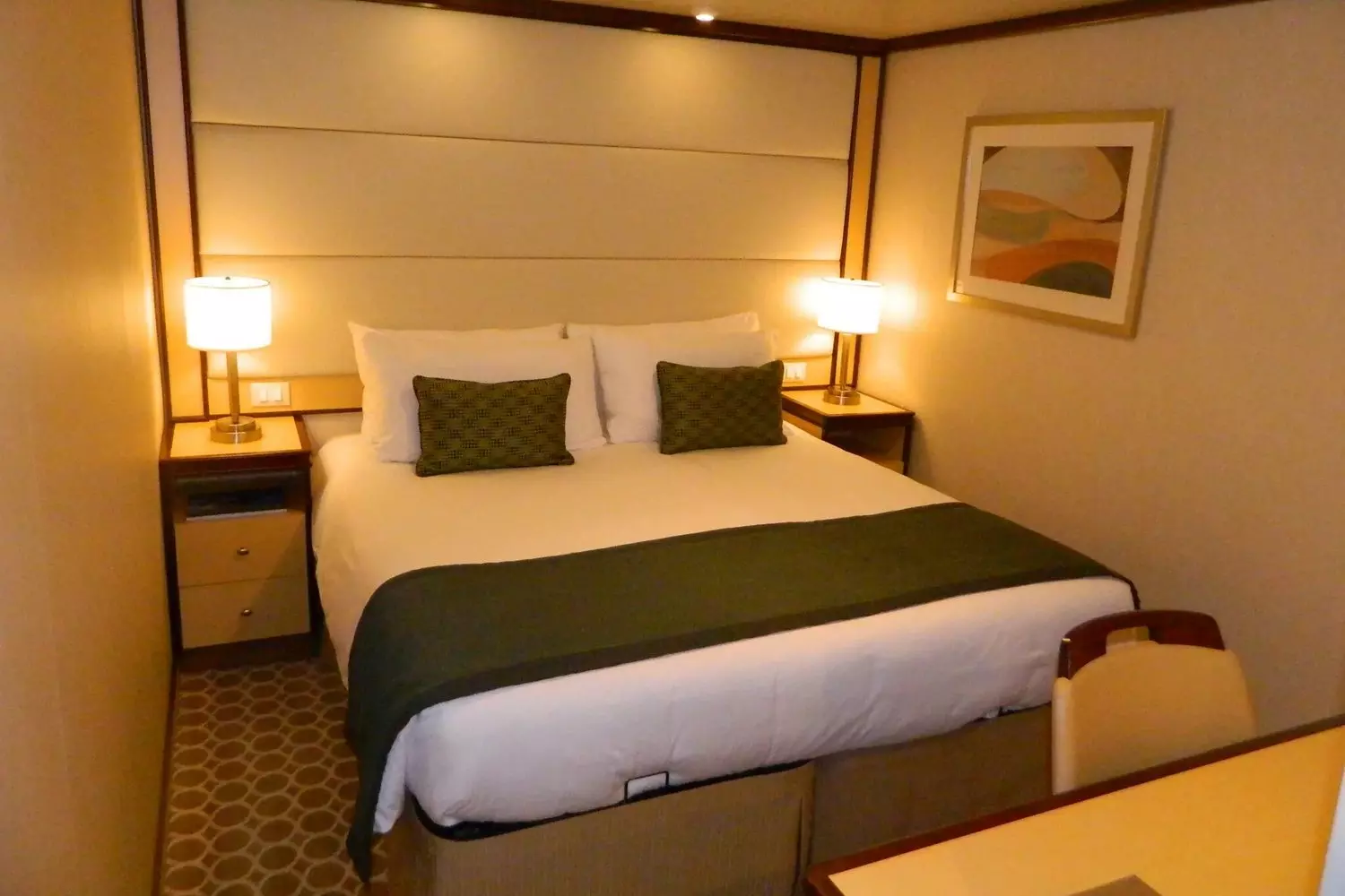 slider - American Butler