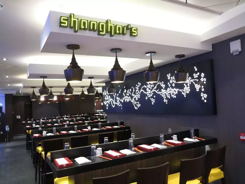 slider - American Butler