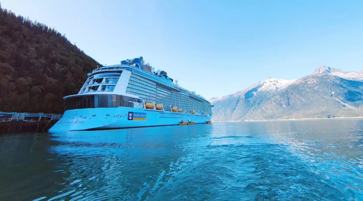 slider - American Butler