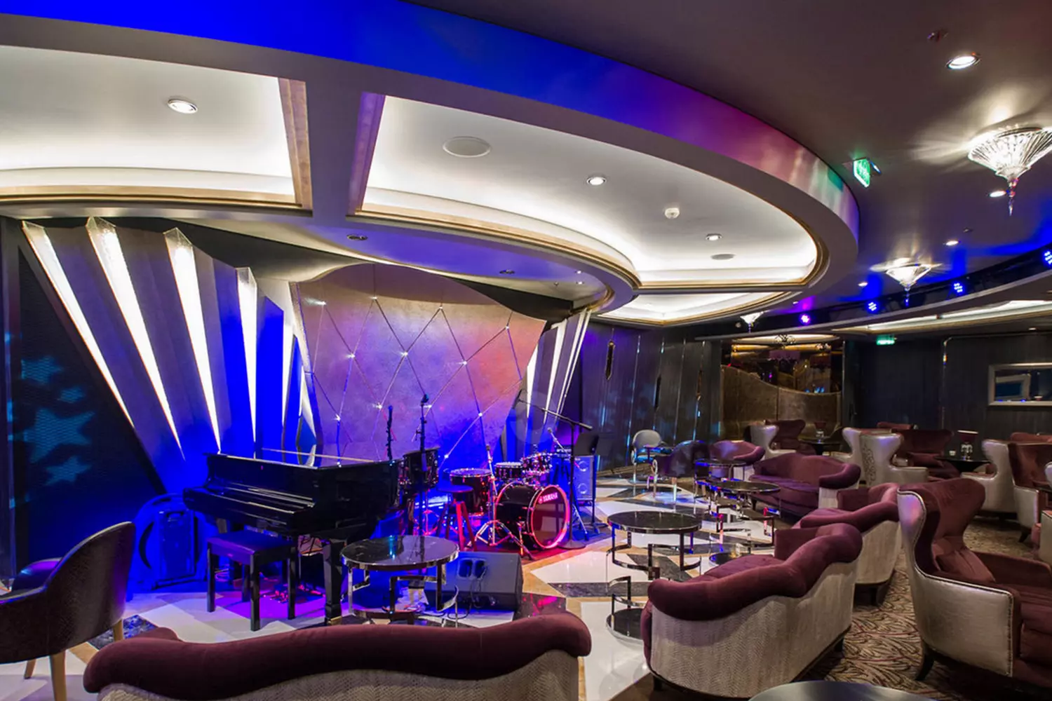 slider - American Butler