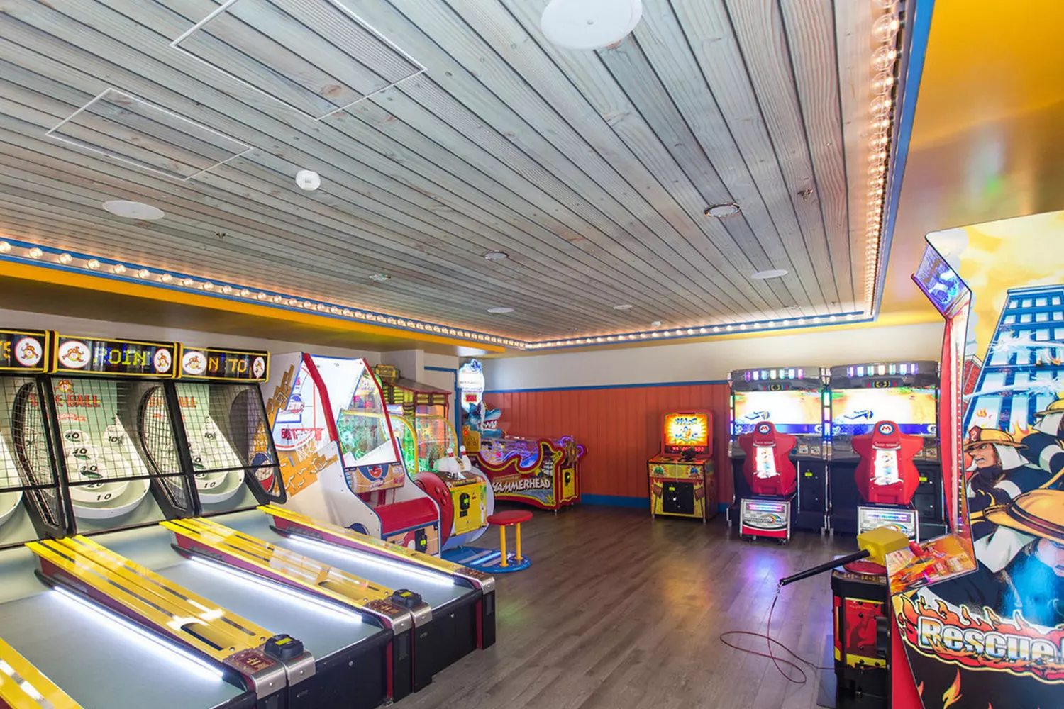 slider - American Butler