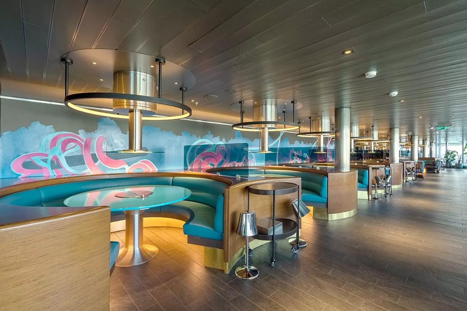 slider - American Butler