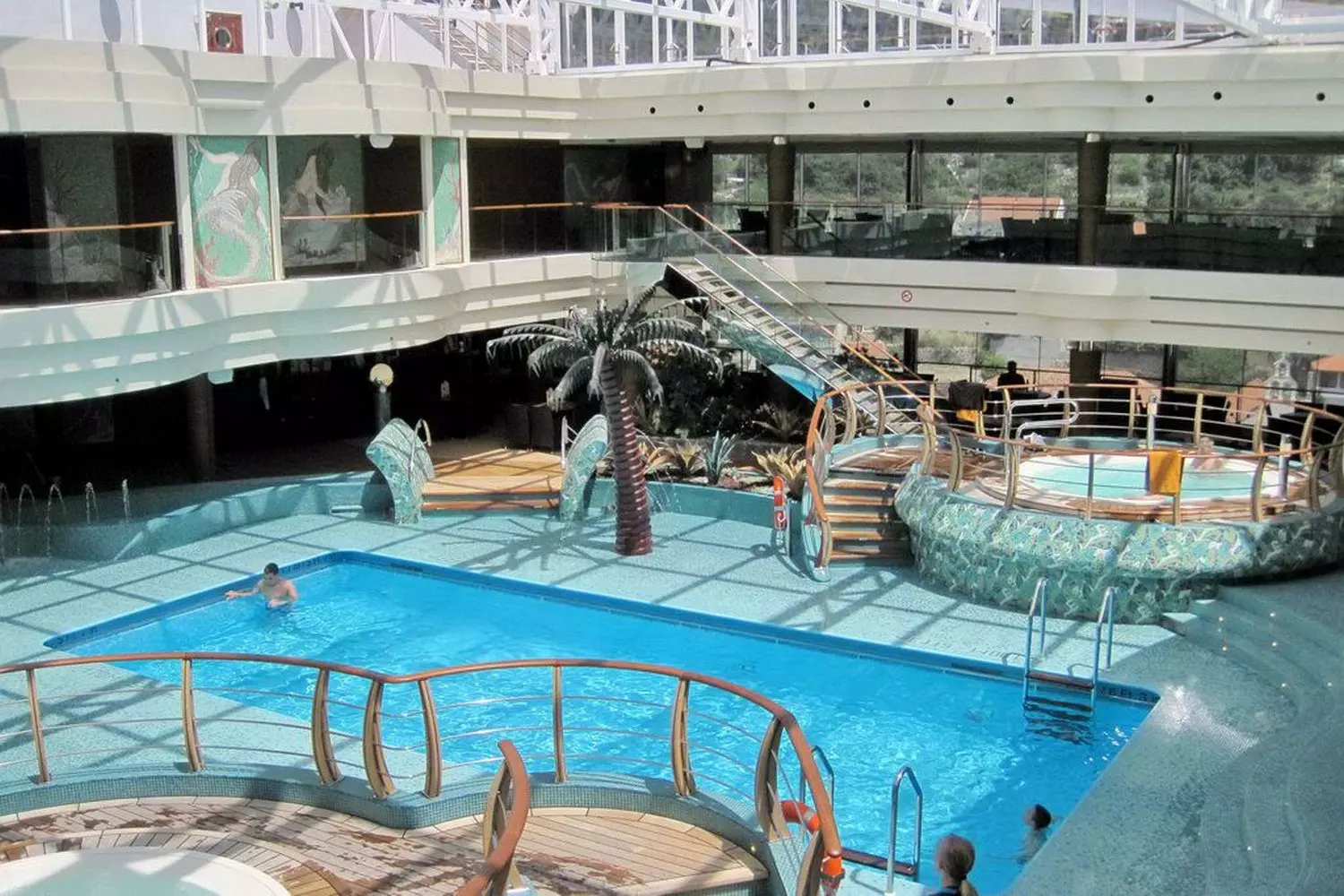 slider - American Butler