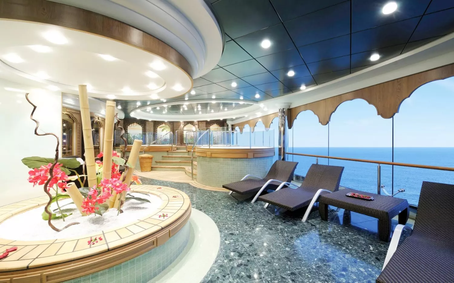 slider - American Butler