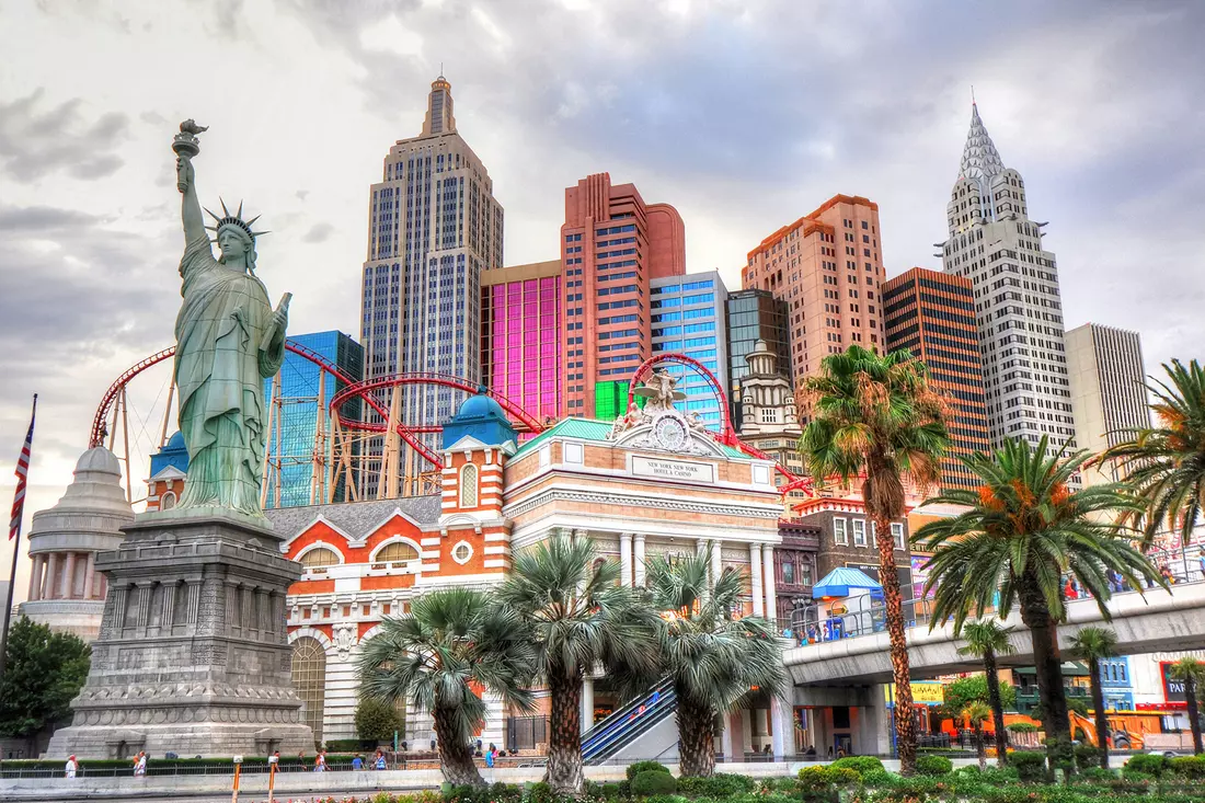 slider - American Butler