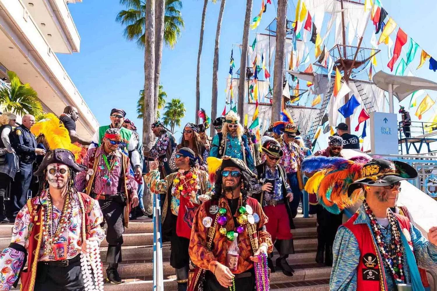 slider - American Butler