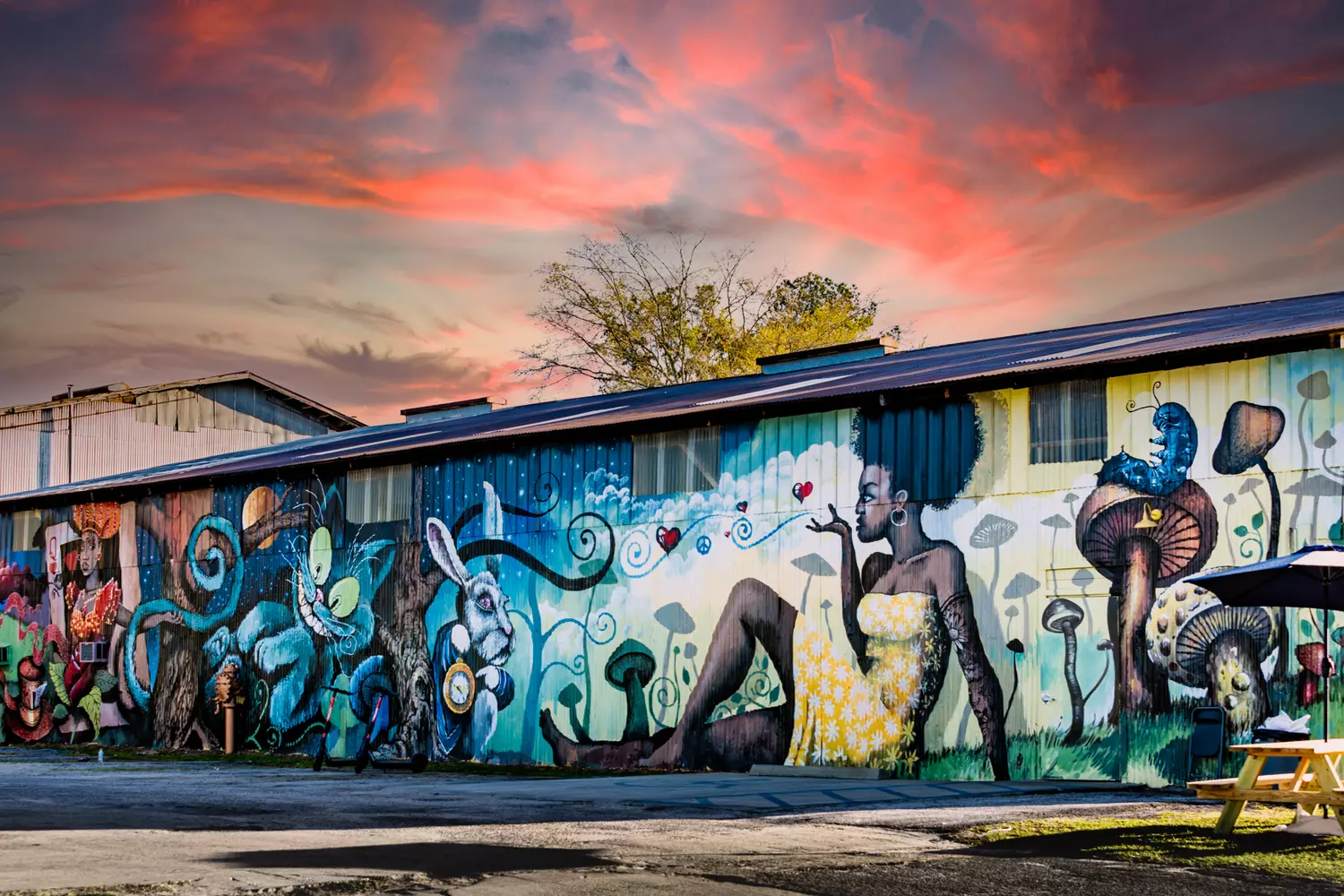 slider - American Butler